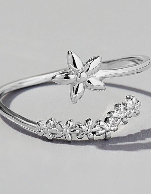 Load image into Gallery viewer, 925 Sterling Silver Flower Ring
