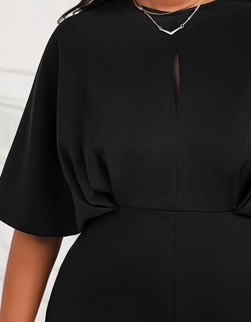 Load image into Gallery viewer, Plus Size Ruched Round Neck Half Sleeve Blouse
