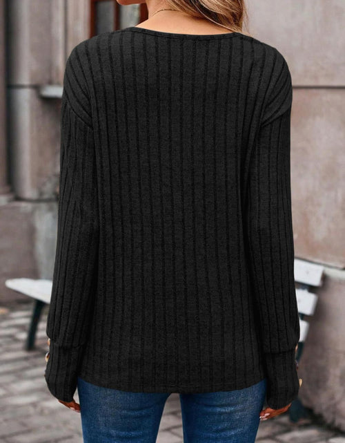 Load image into Gallery viewer, Ribbed V-Neck Long Sleeve T-Shirt
